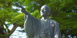 上杉鷹山公像
