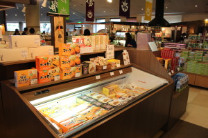 shopping-area-04-01