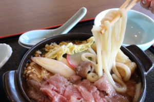 米沢牛鍋焼きうどん_02